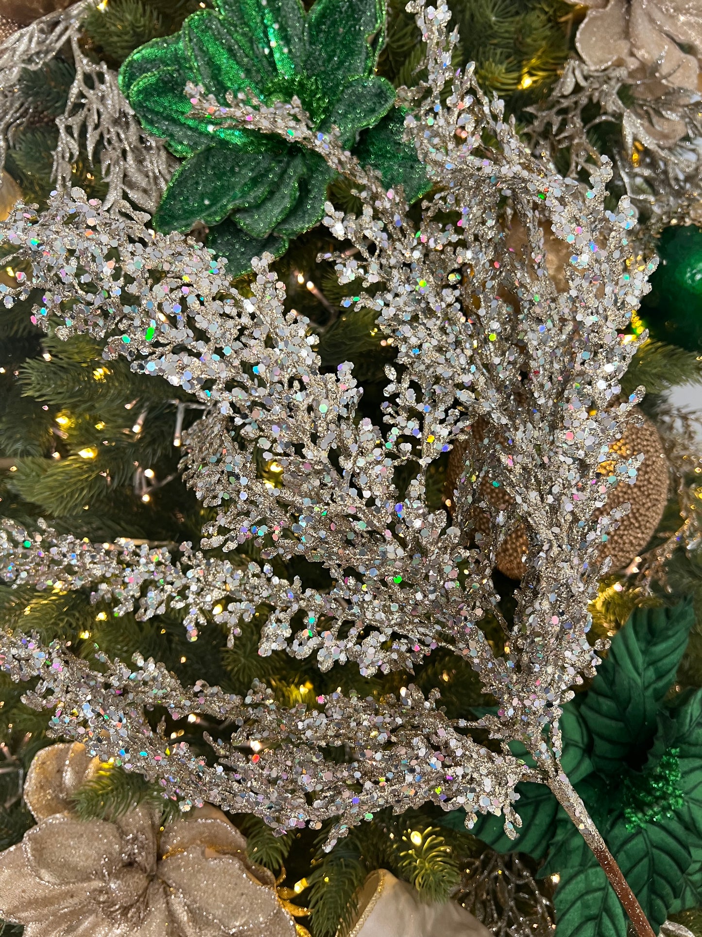 Artemesia Glitter Sequin Bush 24"
