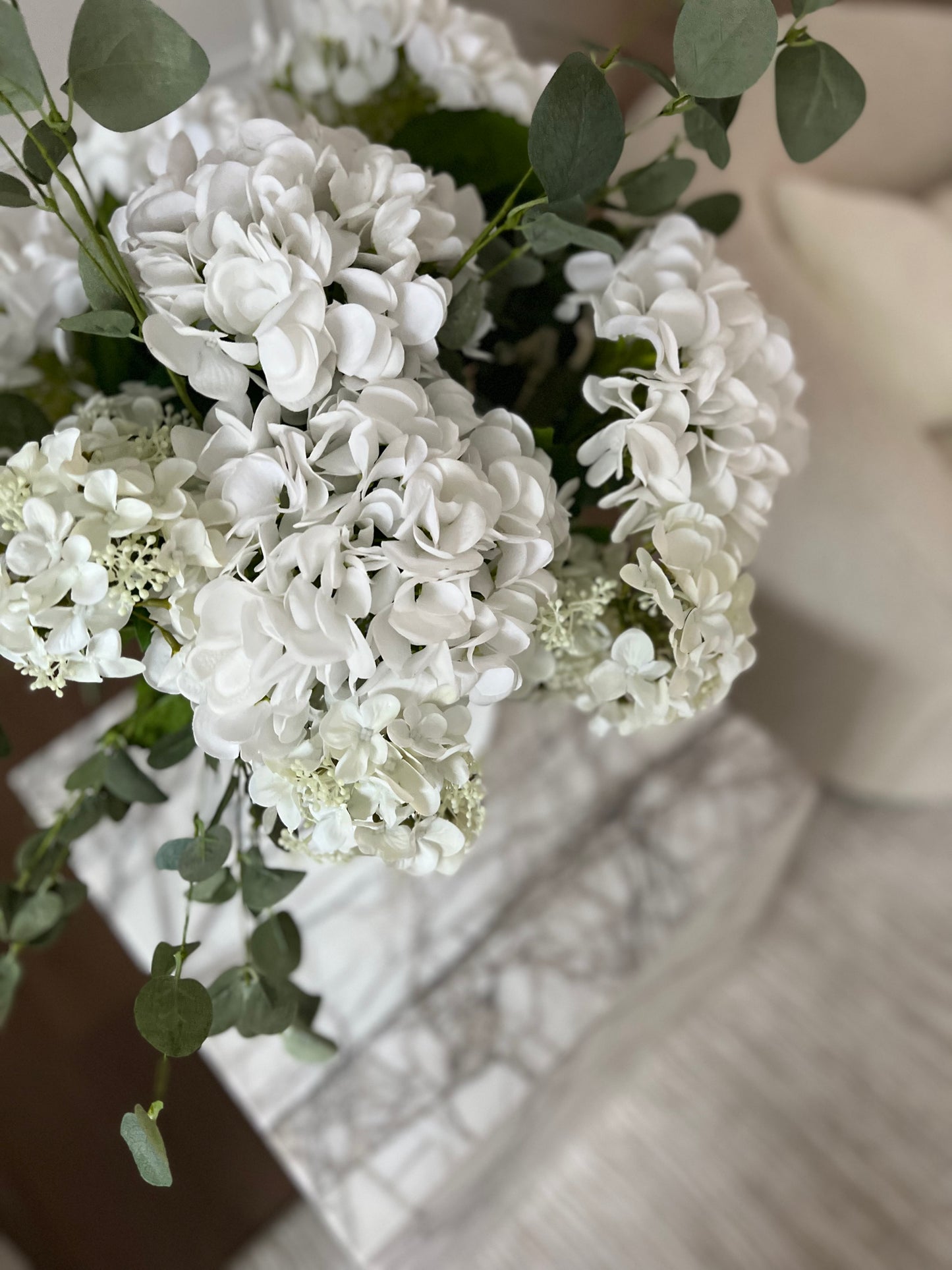 White Real Touch Hydrangea Stem 20" L