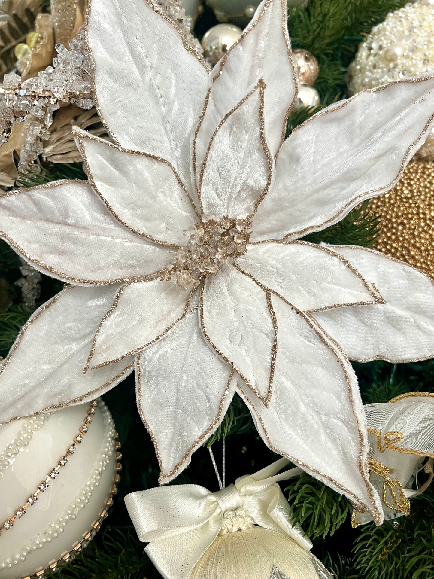 20" Gold Edge White Velvet Poinsettia Stem