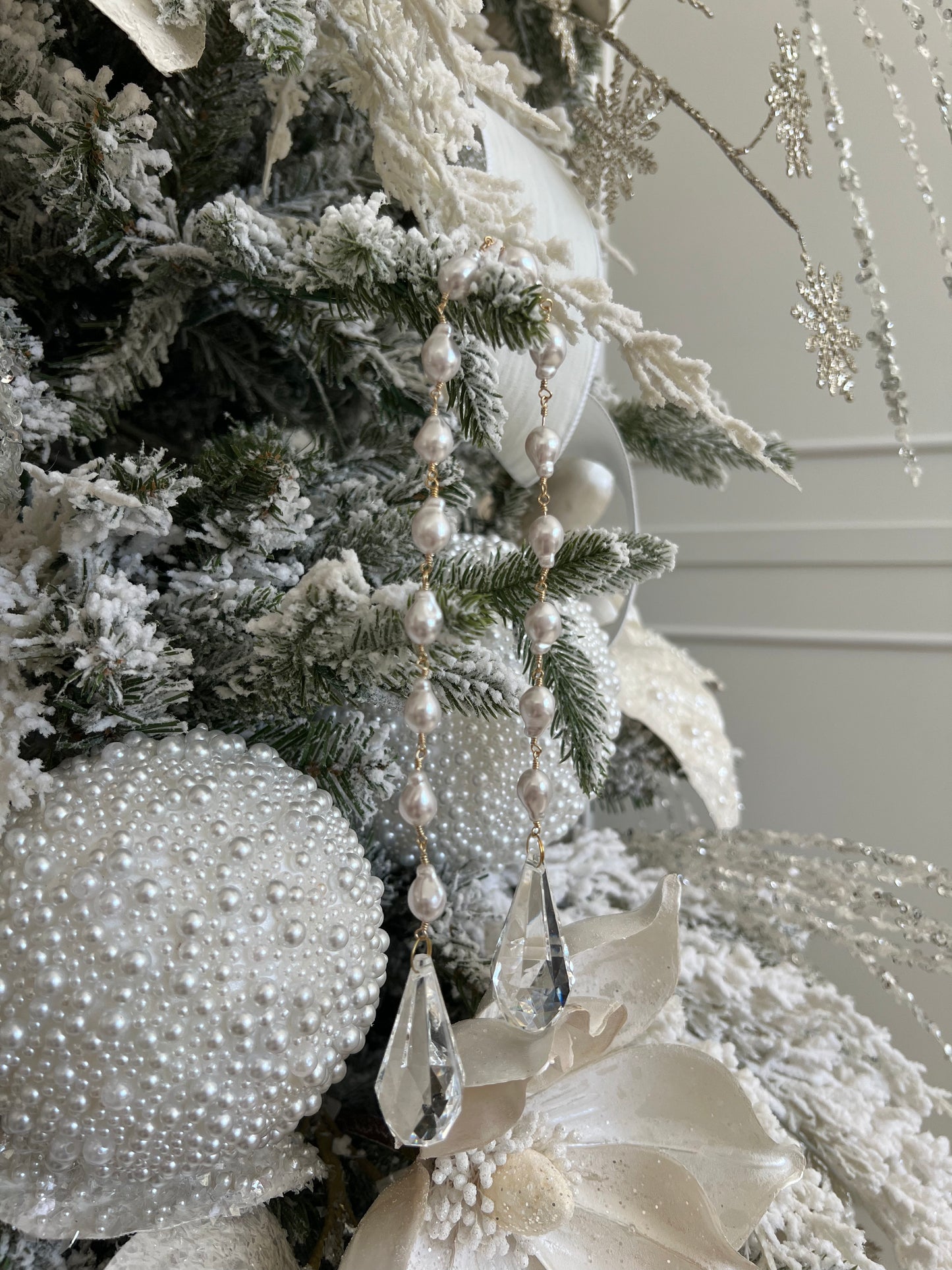 Pearl Chain Jewel Drop Ornament 17" L
