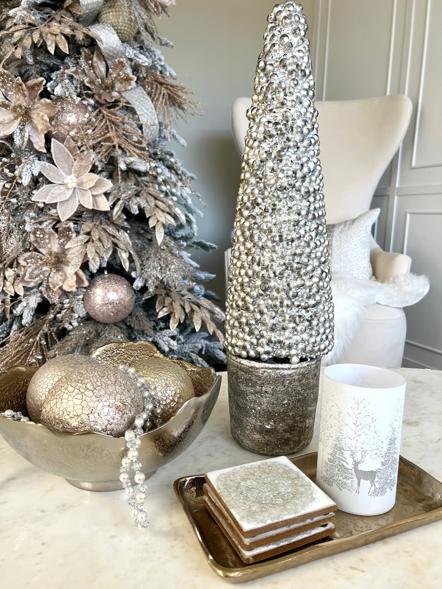 Berry Cone Tree 24” H