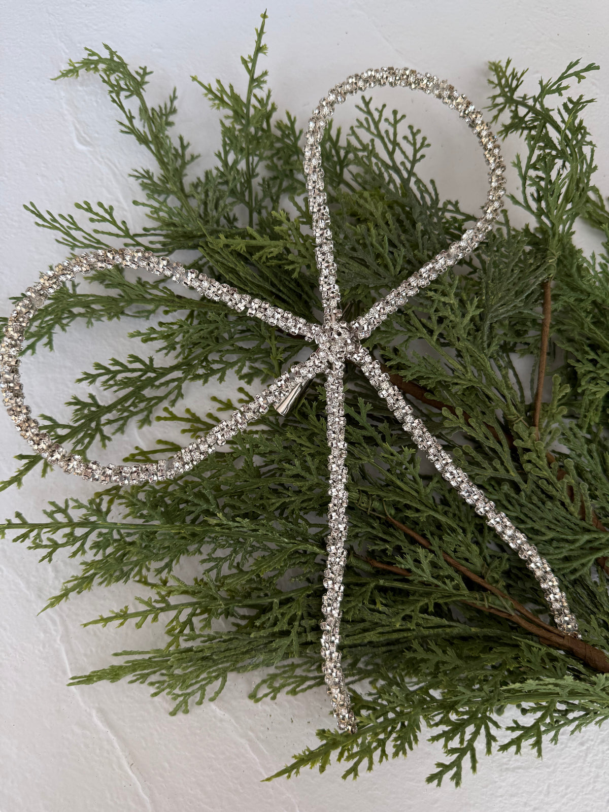 8.5" Bow Clip-On Ornament