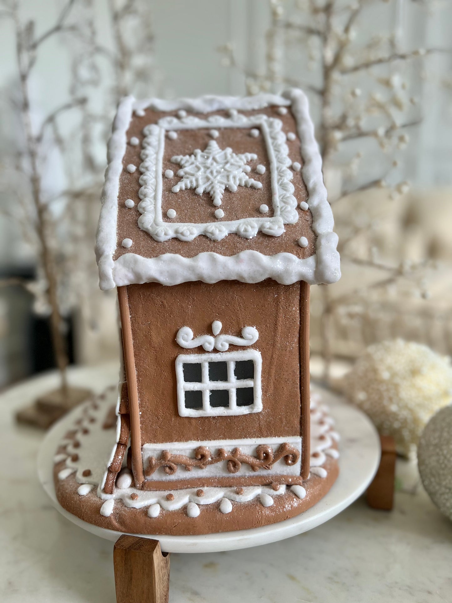 White Icing Lit Gingerbread House 12"