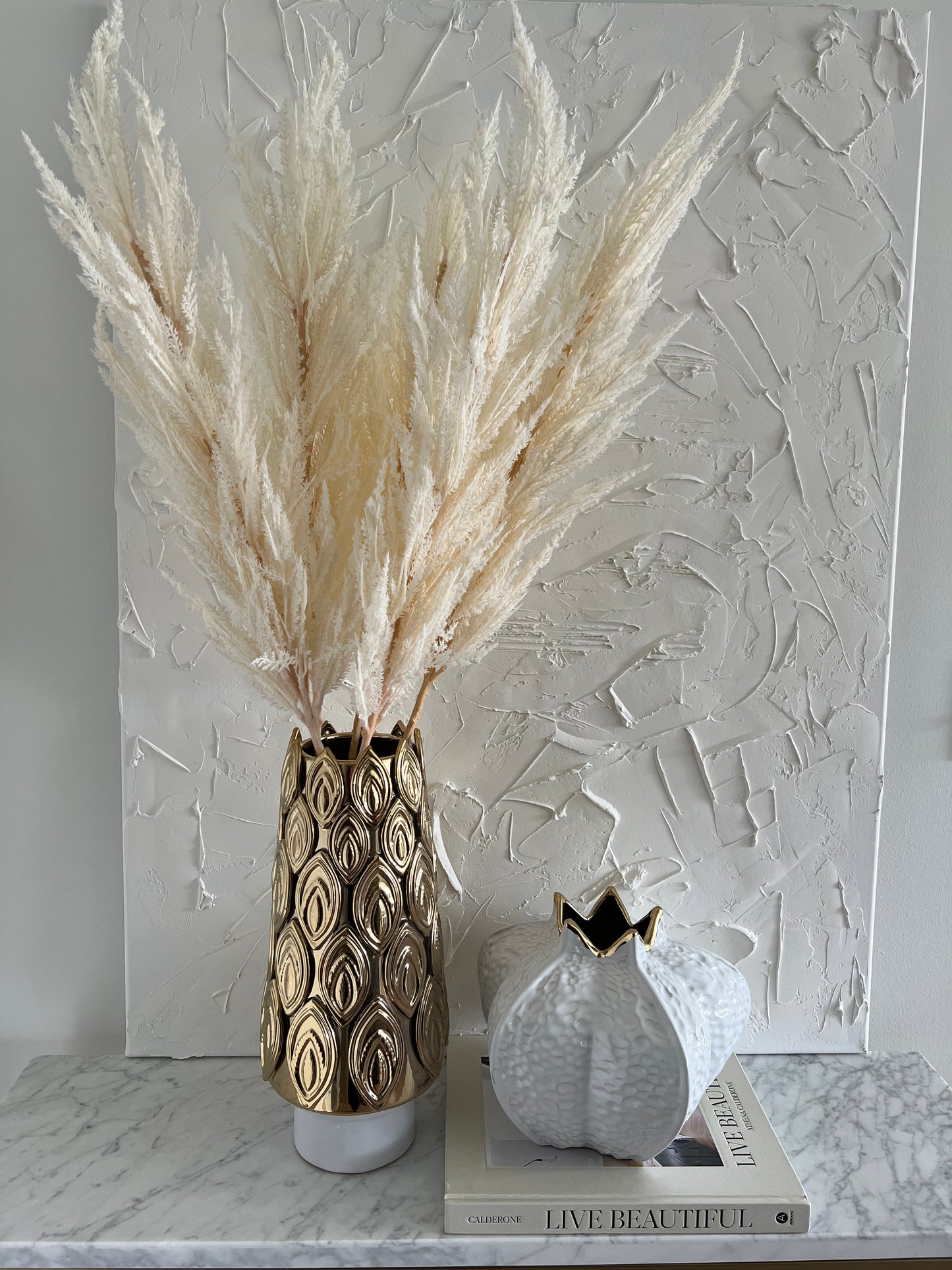Feathers Gold & White Porcelain Vase