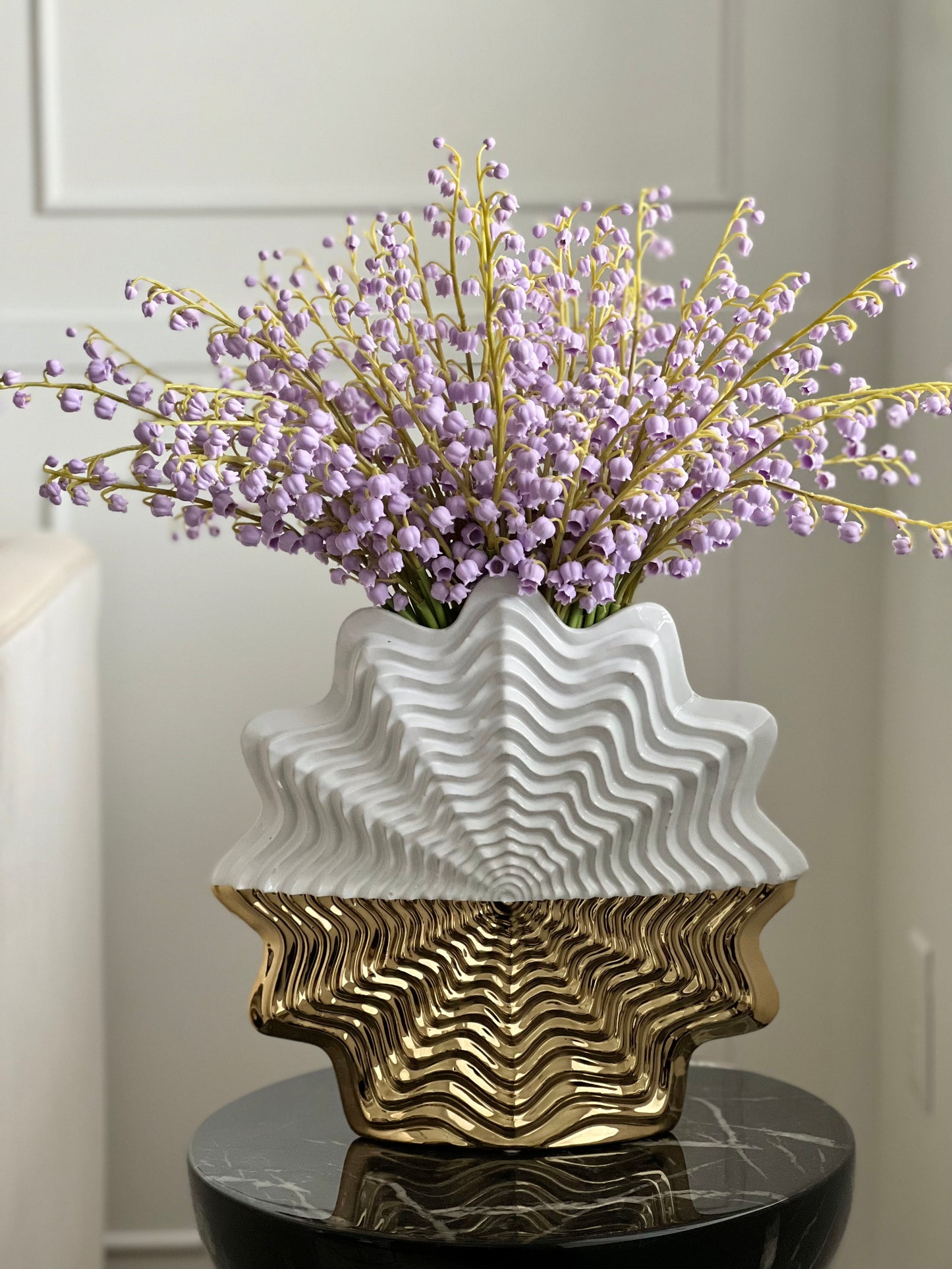 White & Gold Round Pleated Vase